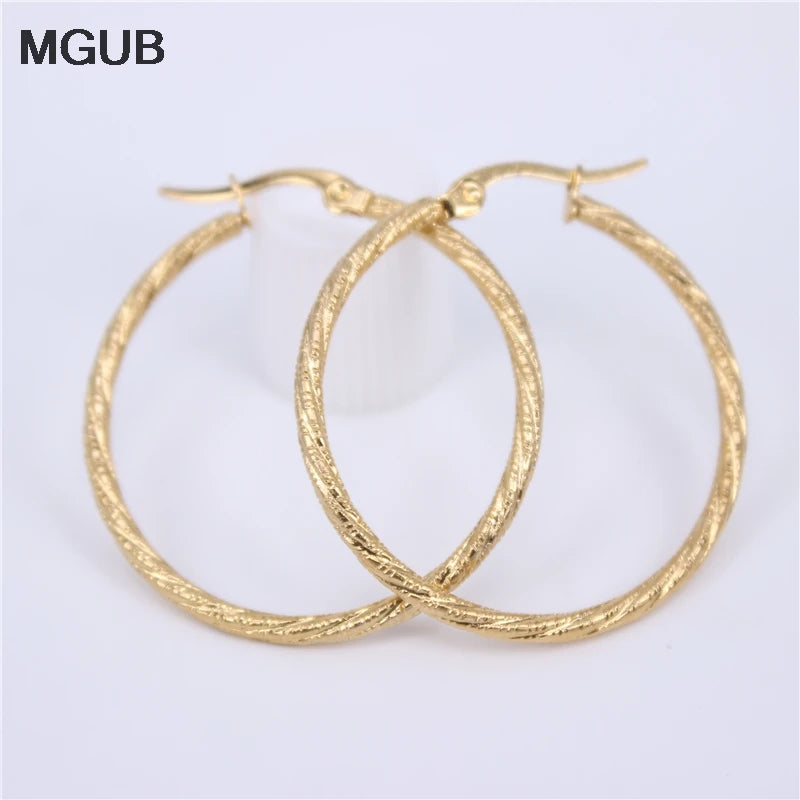 Hot Sale Multiple sizes Gold Color classic Stainless steel jewelry simple Party Hoop Earrings for Women LH770