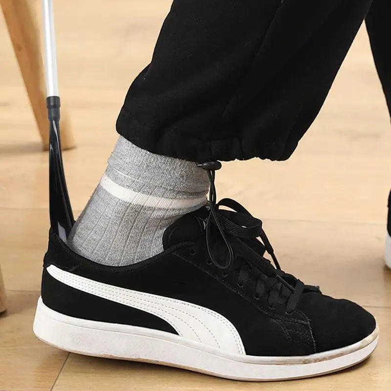 Long Handle Shoe Horn Adjustable Expander Foot Shoehorn Long Handled 31 Inch Telescopic Shoehorn Elderly Disabled Assist Device