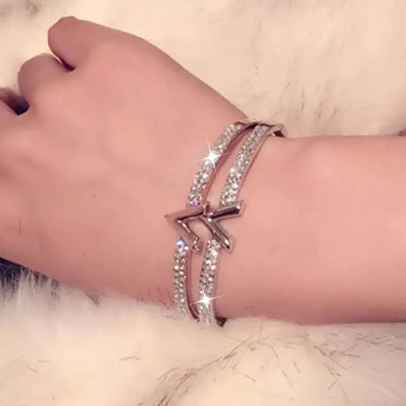 Harong New Trendy Inlaid Crystal Lady Bracelets Fashion Luxury Temperament Woman' Jewelry Party Bangle Accessories Gift