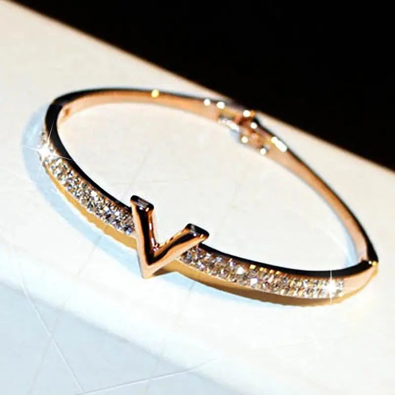 Harong New Trendy Inlaid Crystal Lady Bracelets Fashion Luxury Temperament Woman' Jewelry Party Bangle Accessories Gift