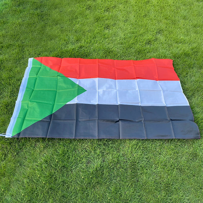 48803715318046