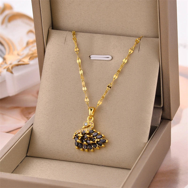 Fashion New Titanium Steel Female Pendant Necklace Women Jewelry Neck Accessories Birthday Party Gifts