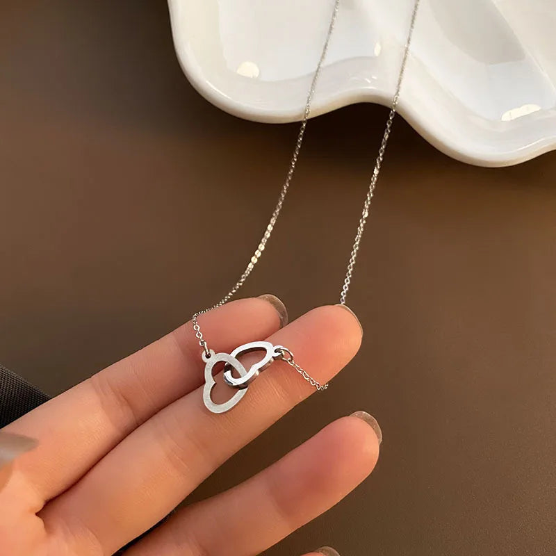 316L Stainless Steel Two Heart Connection Necklace Delicate Woman Accessory Popular Gifts Hot Sale New Jewelry