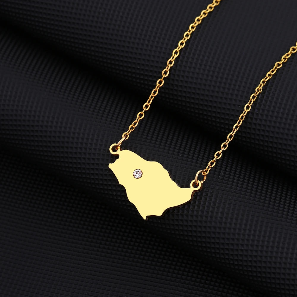 Fashion Saudi Arabia Map Flag Pendant Necklace Stainless Steel Arab Emblem Men Women Ethnic Map Jewelry Patriotic Gift