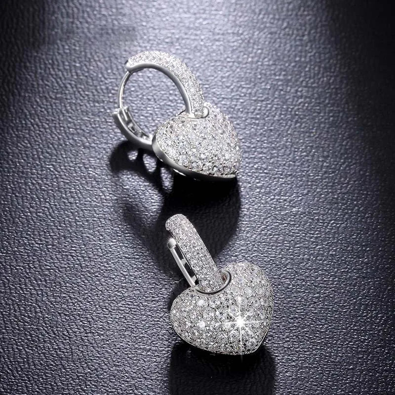 Hot Sale Fashion Silver Color Heart Hoop Earrings For Women Shining Cute Earrings Brincos Wedding Fine Jewelry 05M042
