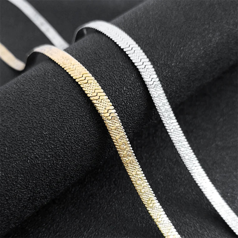 I LOVE YOU Letter Necklace Flat Neck Chain Clavicle Link for Women Stainless Steel Gold Sliver Color Treand Heart Jewelry Gift