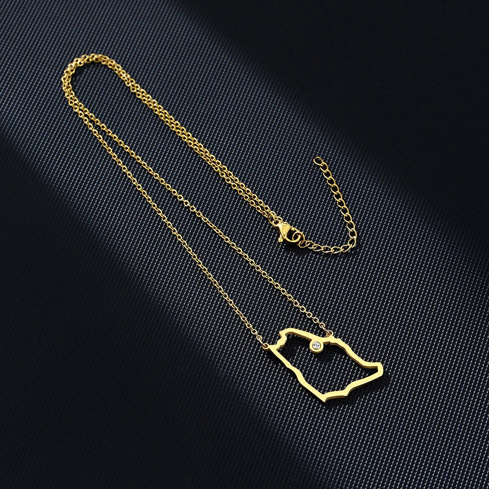 Fashion Saudi Arabia Map Flag Pendant Necklace Stainless Steel Arab Emblem Men Women Ethnic Map Jewelry Patriotic Gift