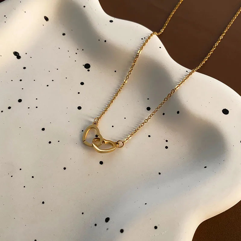 316L Stainless Steel Two Heart Connection Necklace Delicate Woman Accessory Popular Gifts Hot Sale New Jewelry
